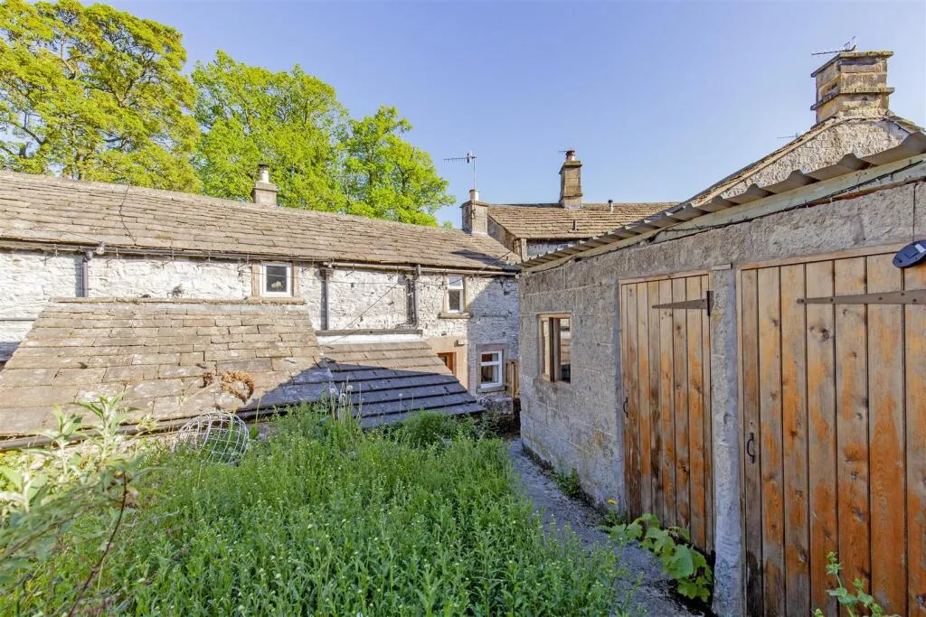 2 bed Cottage