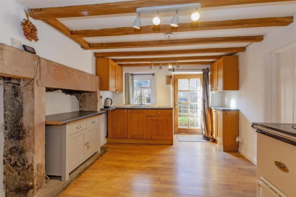 2 bed Cottage