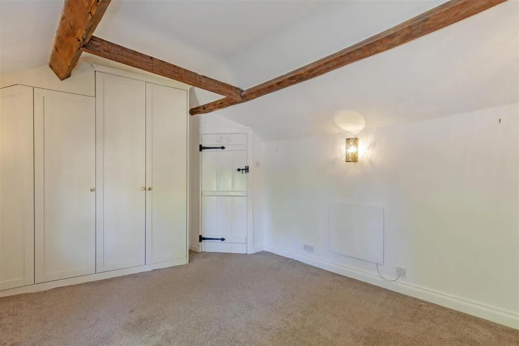 2 bed Cottage
