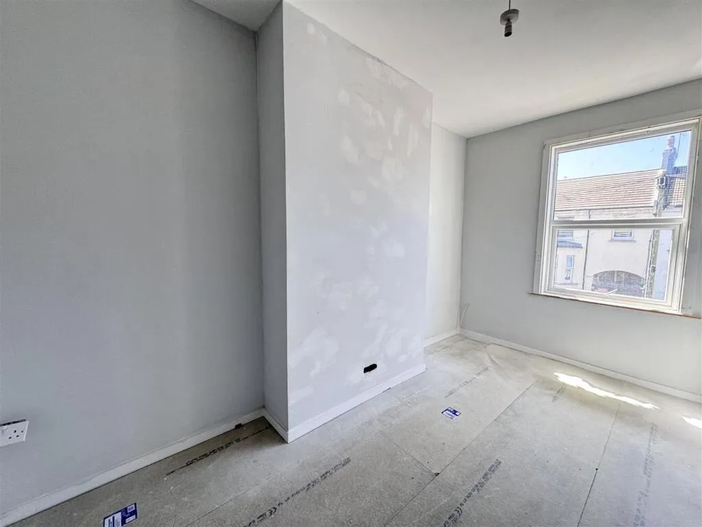 3 bed Apartment