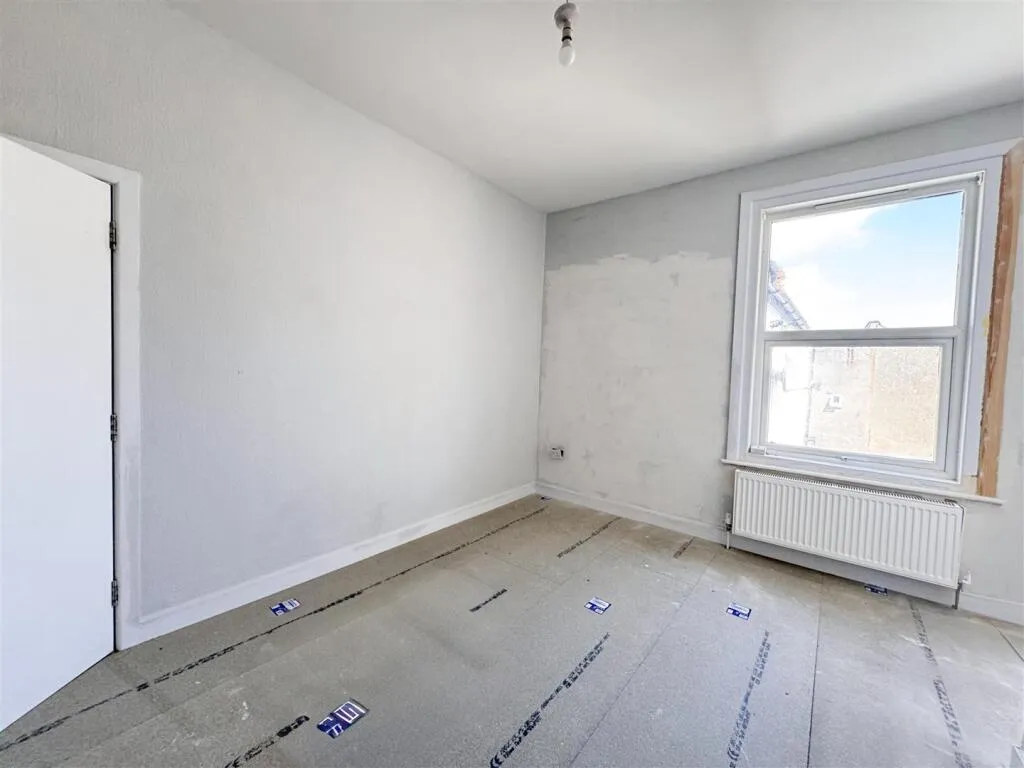 3 bed Apartment