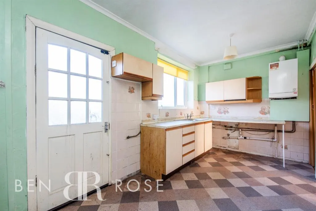 3 bed Semi-Detached