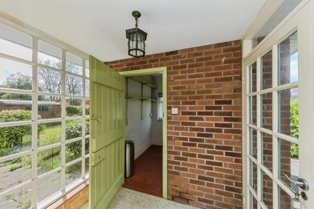 3 bed Detached Bungalow