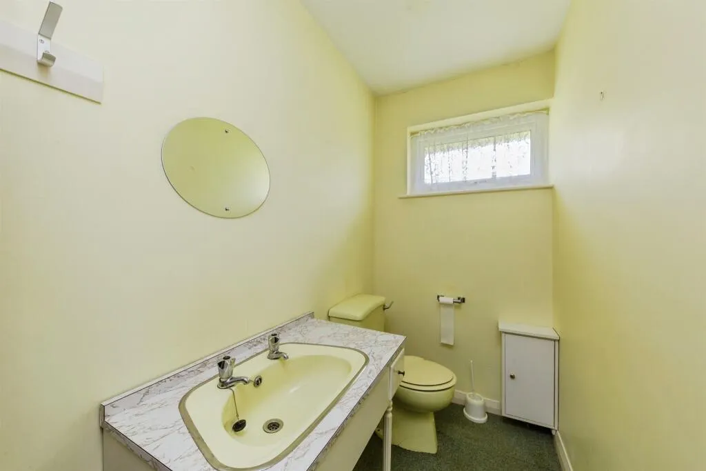 3 bed Detached Bungalow
