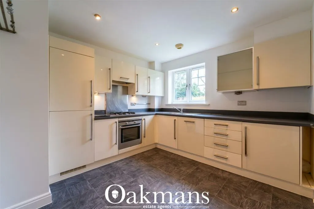 2 bed Apartment