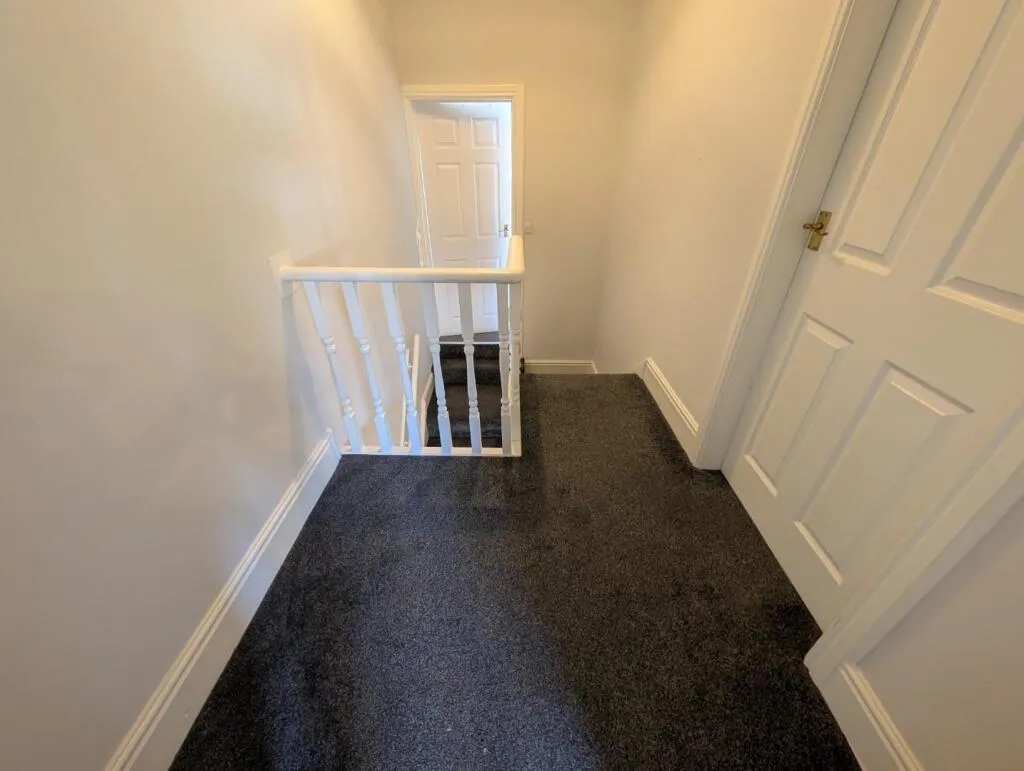 2 bed House