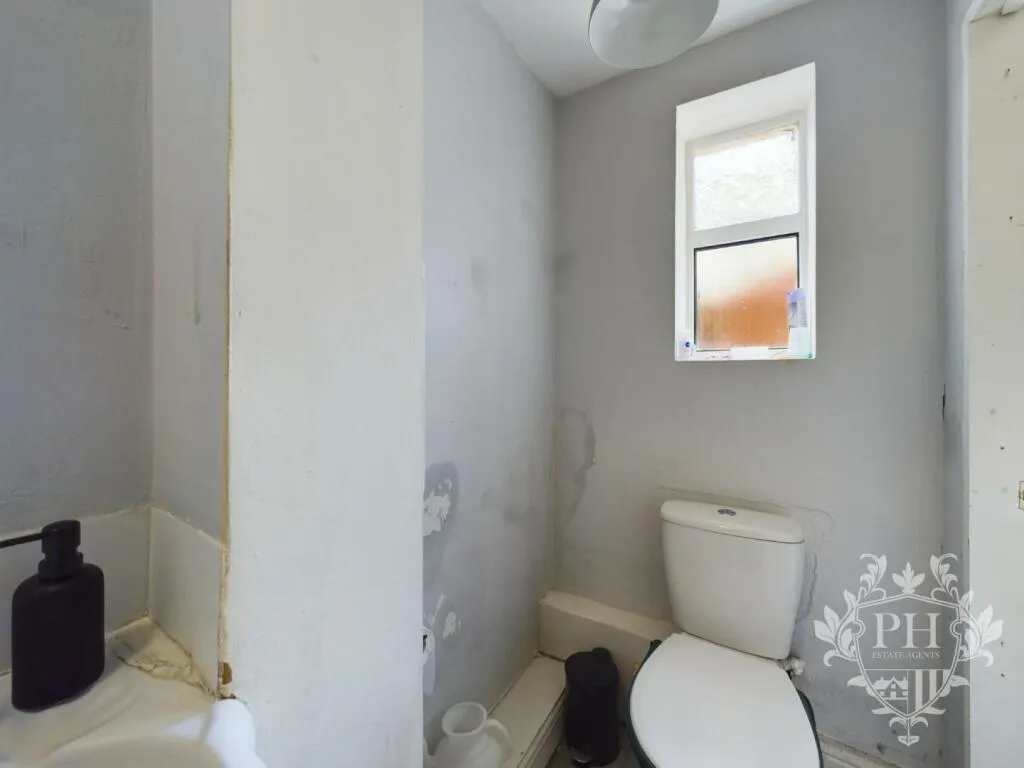 2 bed Terraced