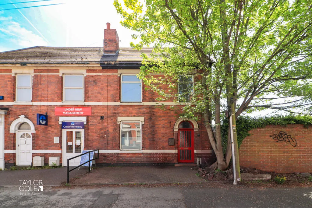4 bed Detached