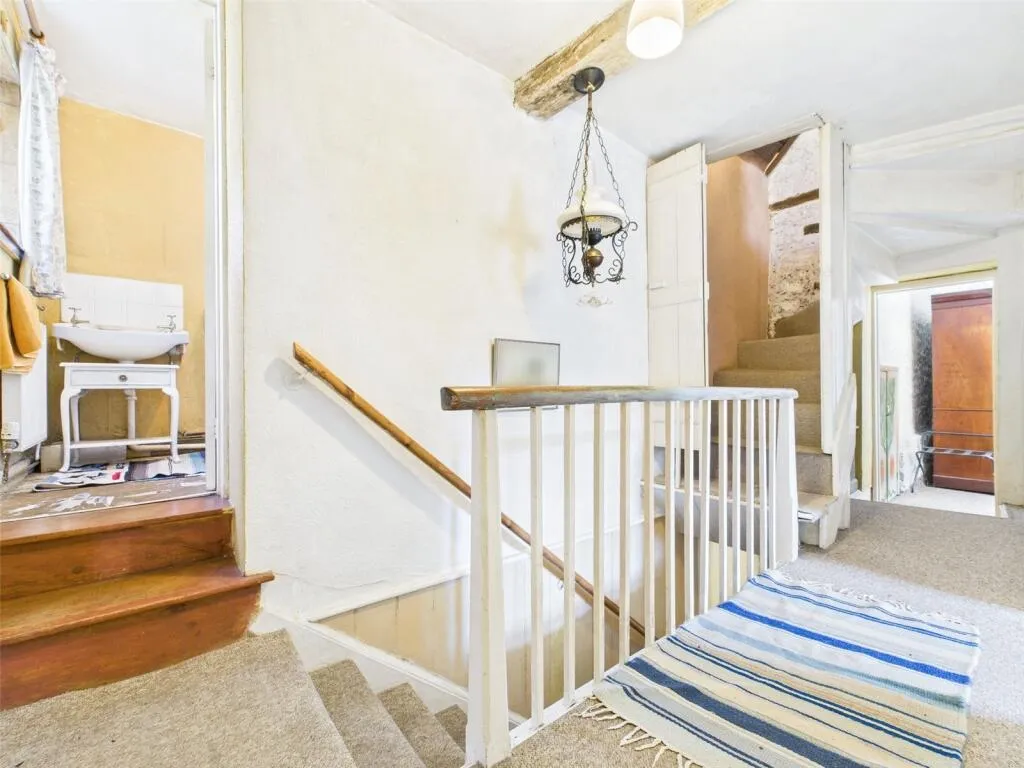 4 bed Detached