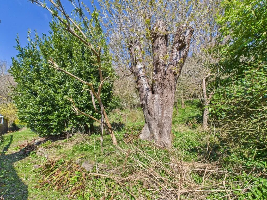 4 bed Detached