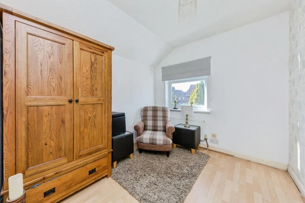 3 bed Semi-Detached