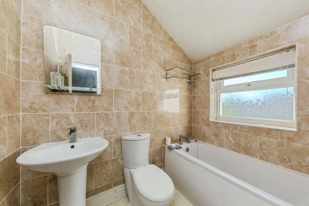 3 bed Semi-Detached