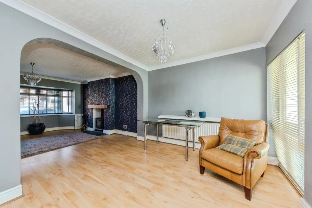 3 bed Semi-Detached