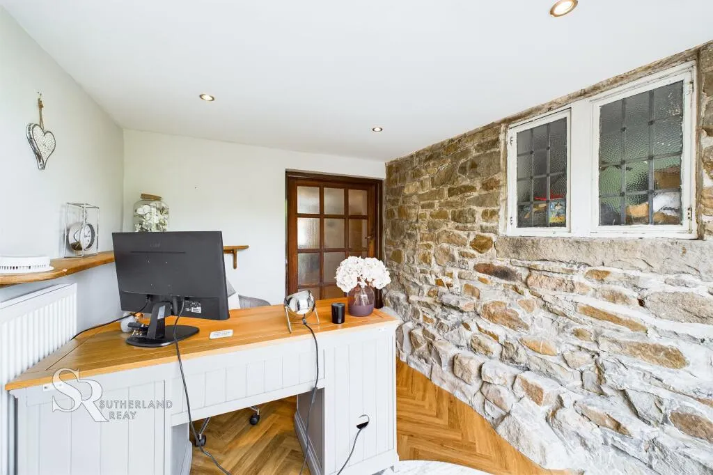 3 bed Character Property