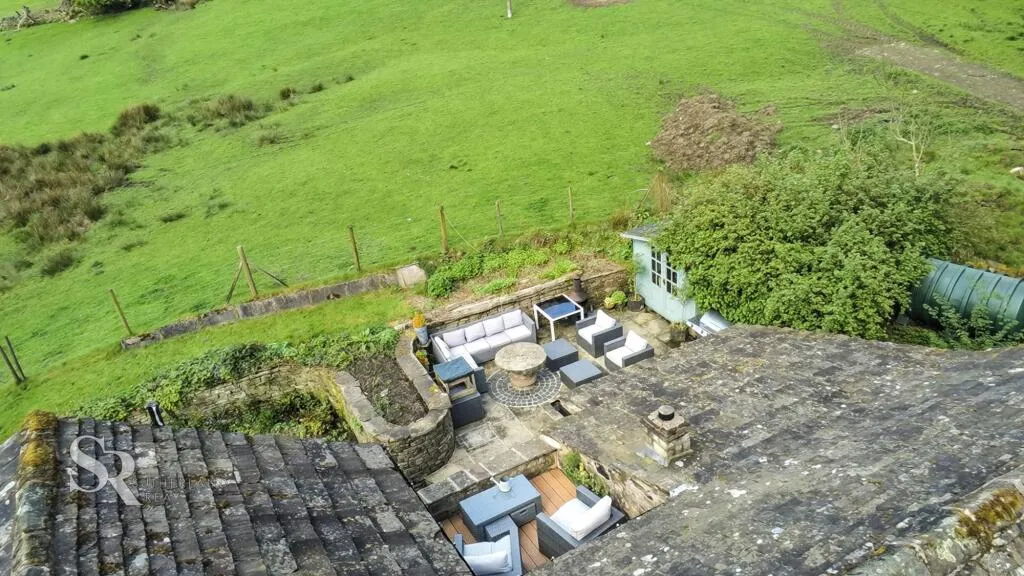3 bed Character Property