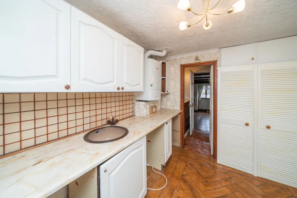 2 bed Detached Bungalow