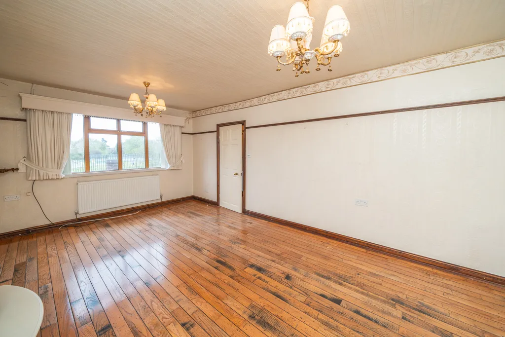 2 bed Detached Bungalow