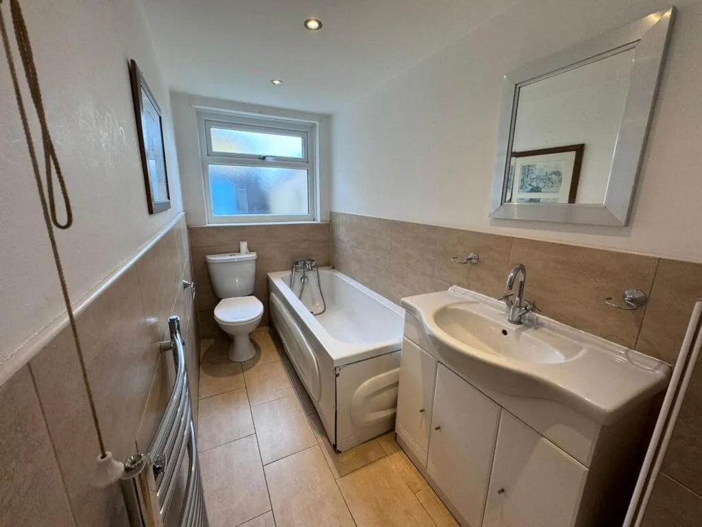 3 bed Semi-Detached