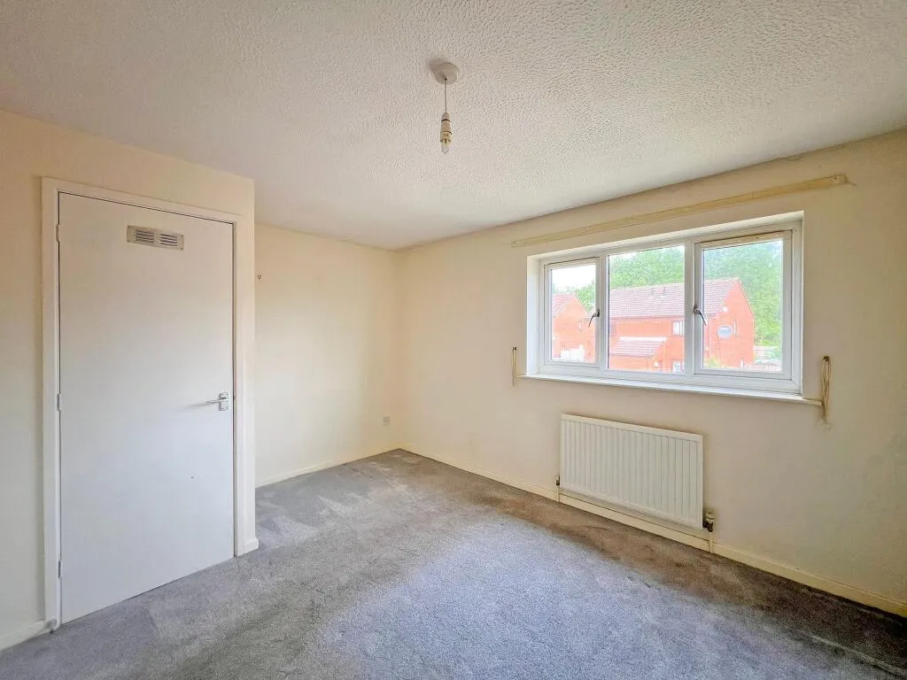 2 bed Semi-Detached