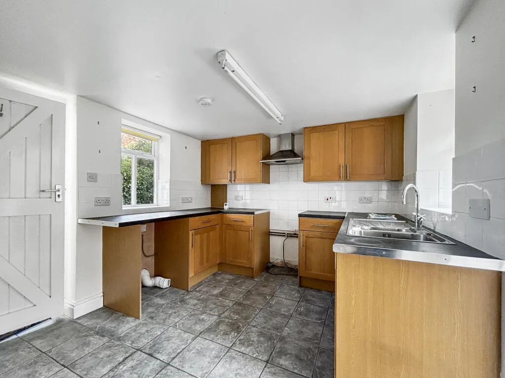 2 bed End of Terrace