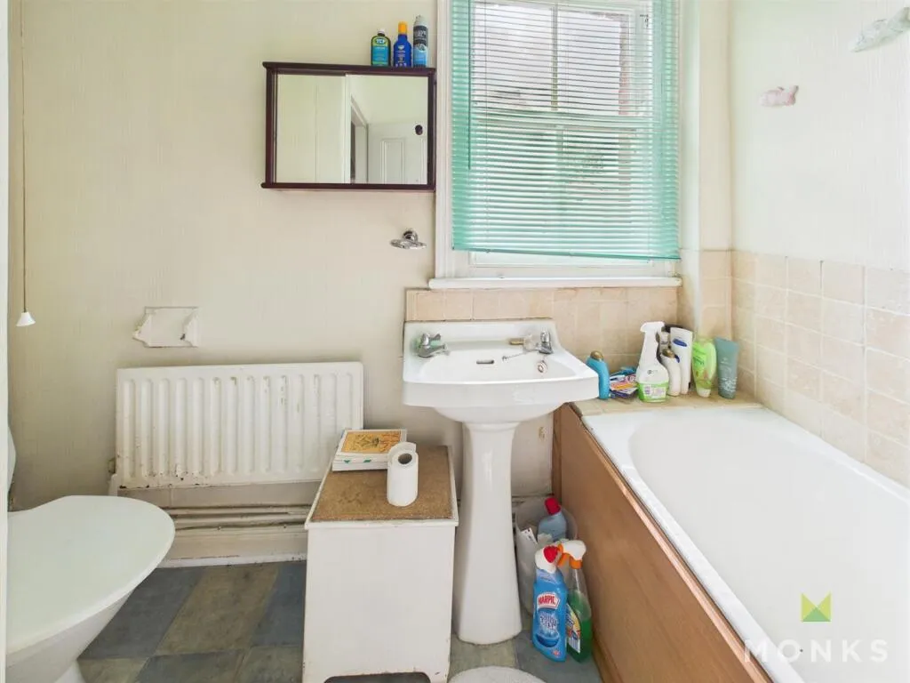 3 bed Terraced