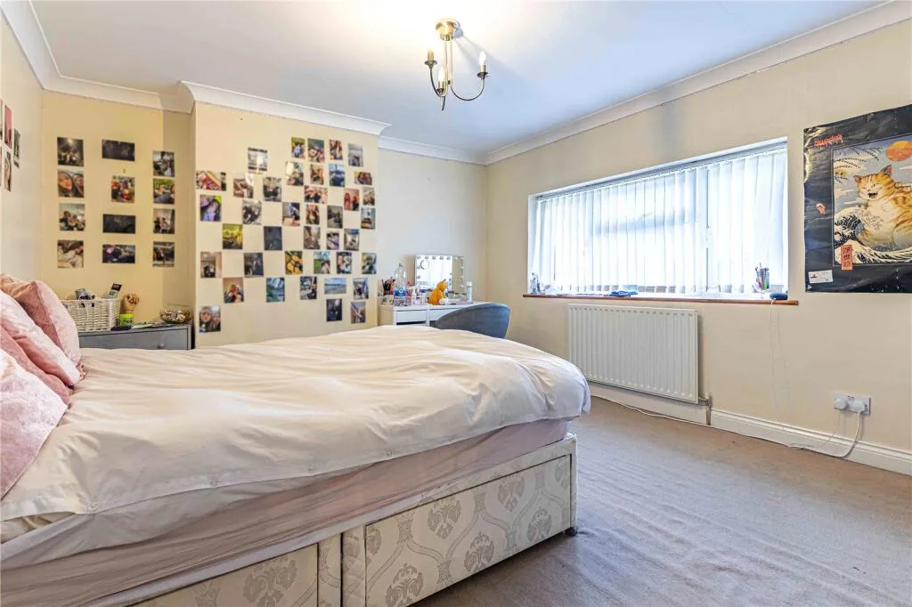 3 bed Maisonette