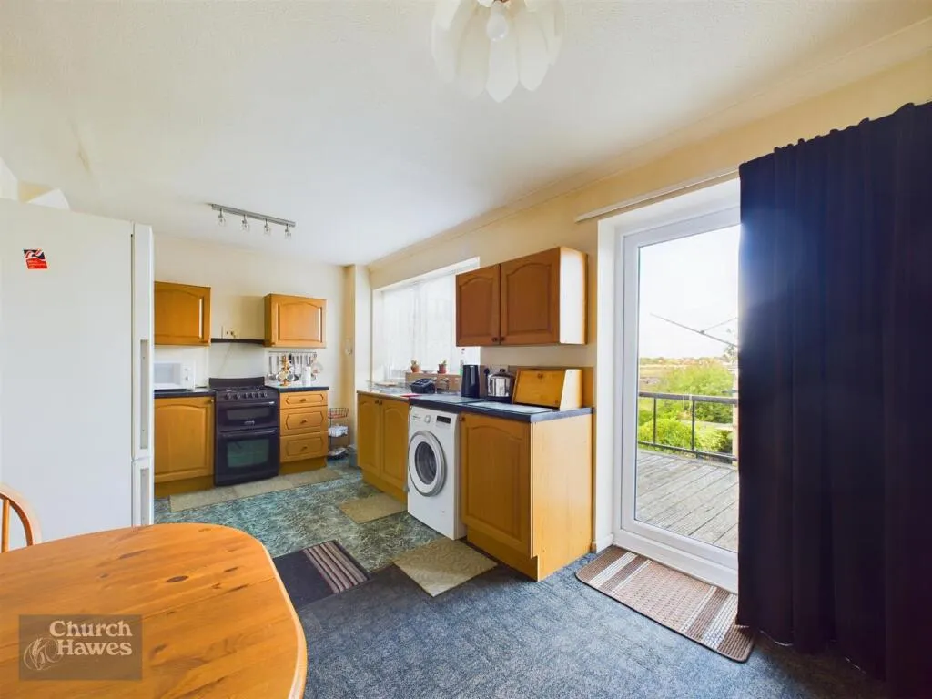 3 bed End of Terrace