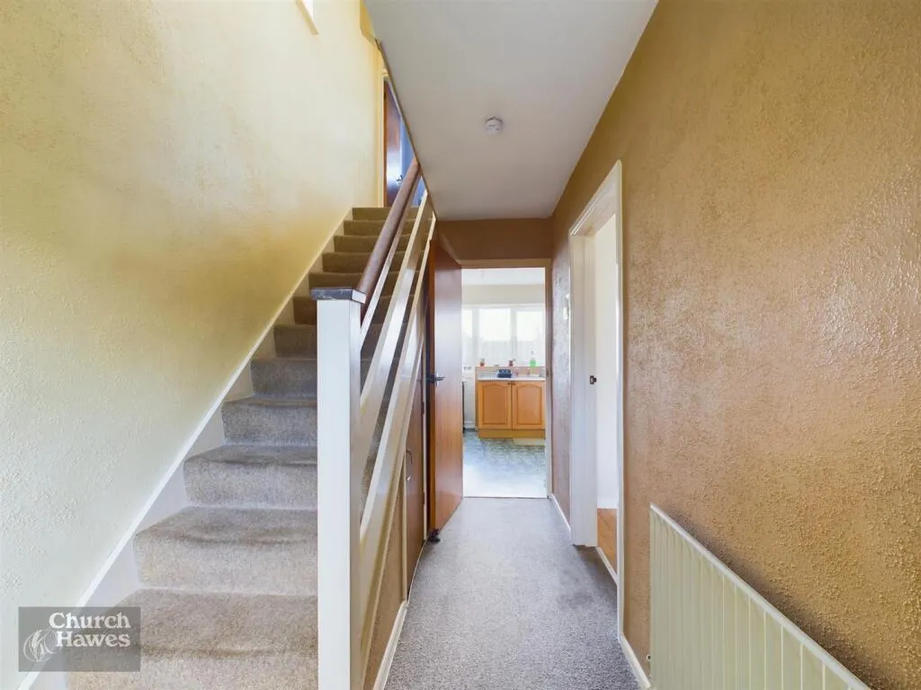 3 bed End of Terrace