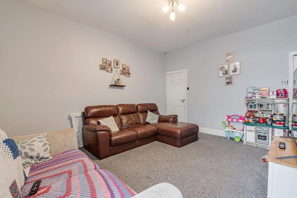 2 bed Terraced