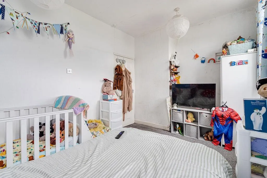 2 bed Terraced