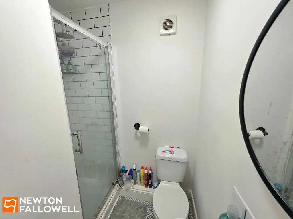 4 bed Terraced