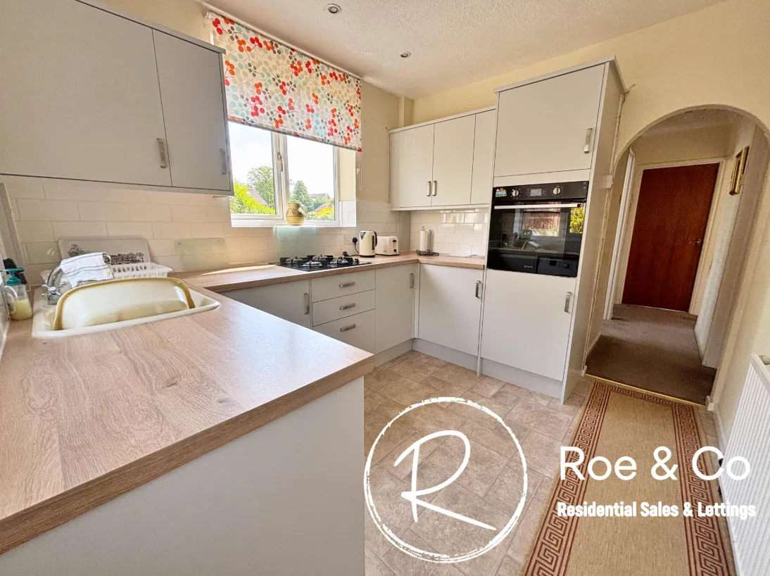 3 bed Detached Bungalow