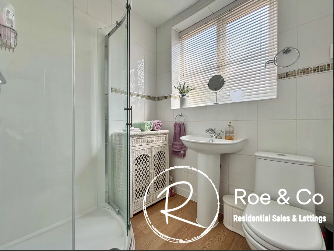 3 bed Detached Bungalow