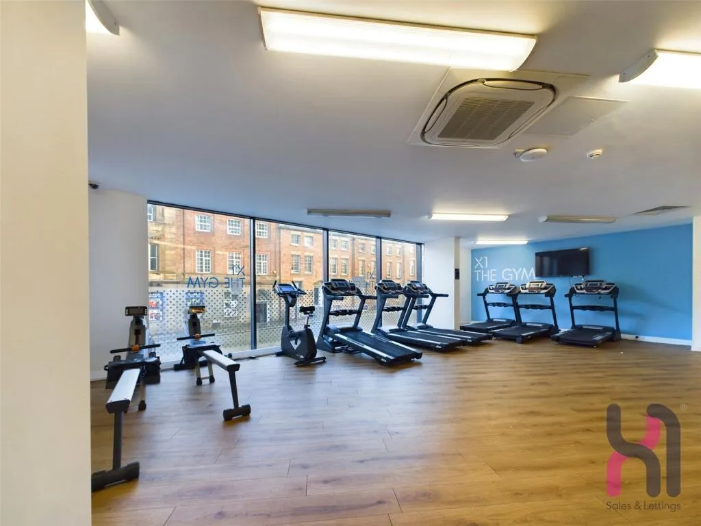 1 bed Private Halls