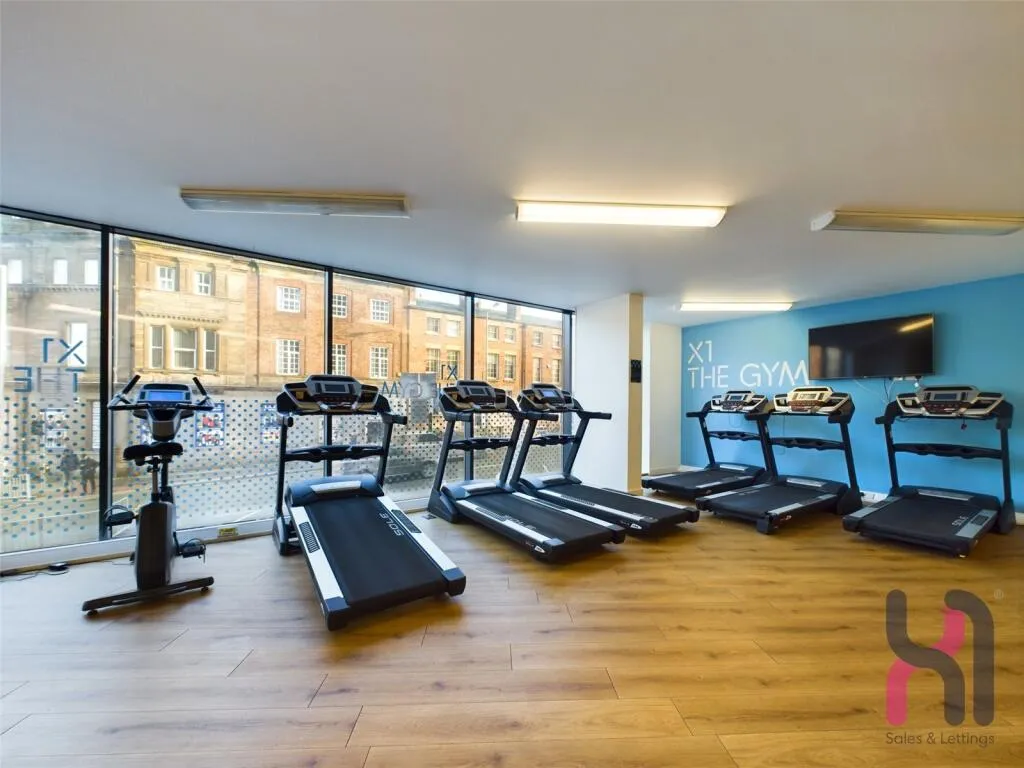 1 bed Private Halls