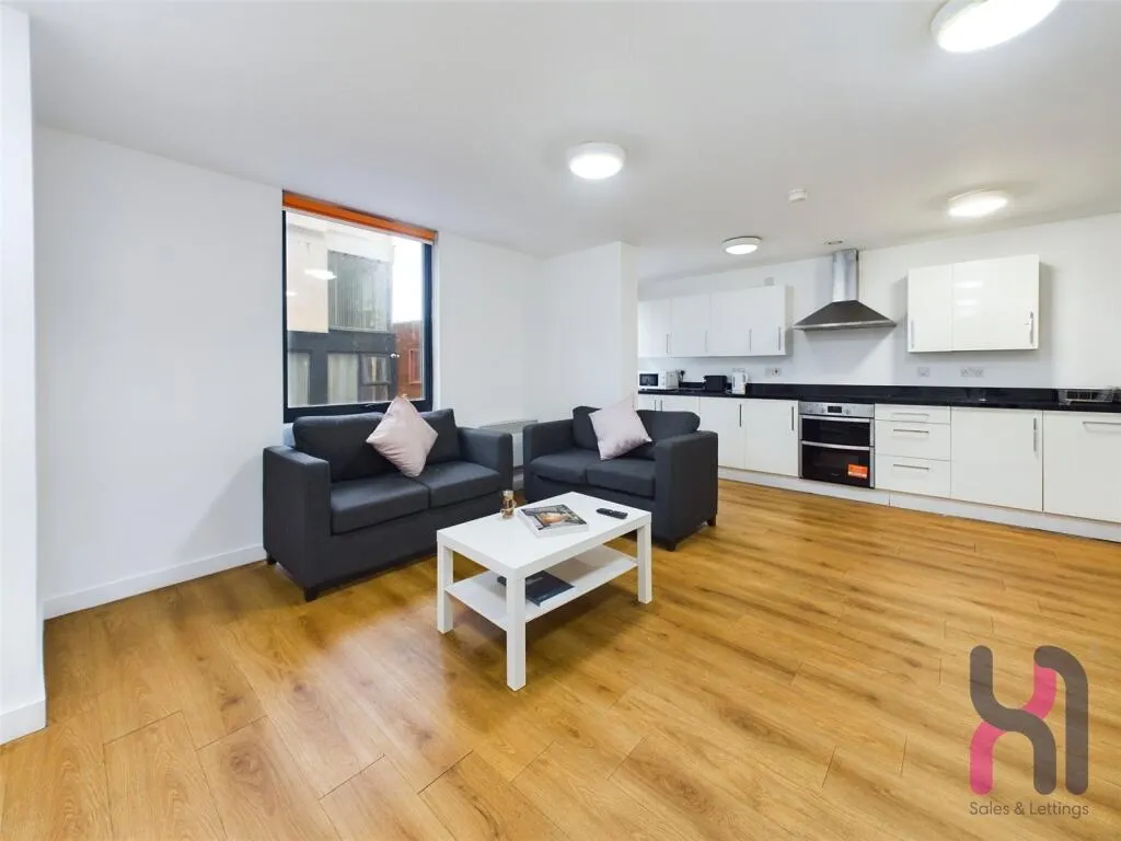 1 bed Private Halls