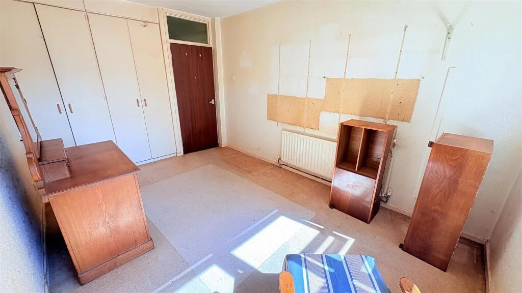 2 bed Ground Flat