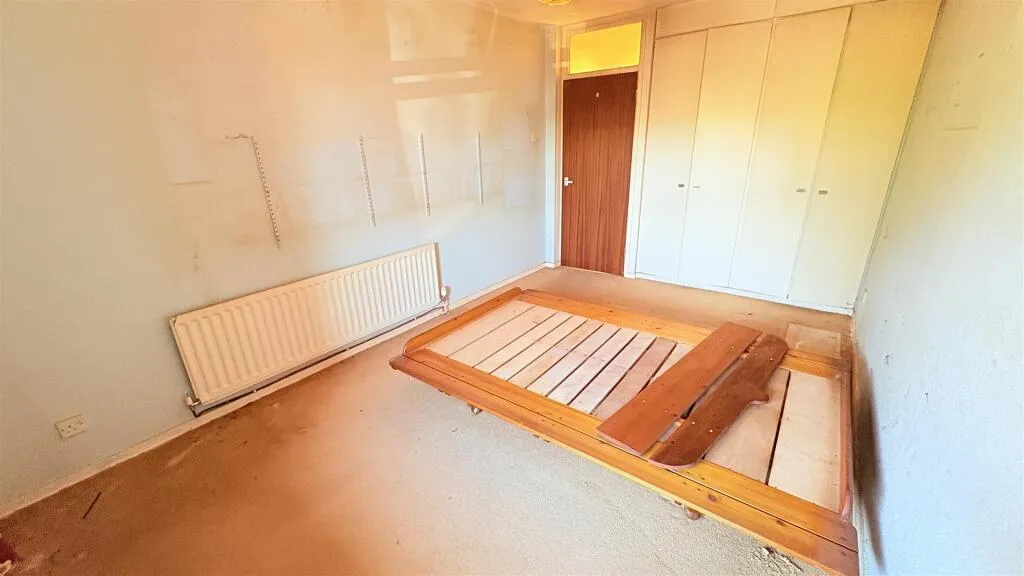 2 bed Ground Flat