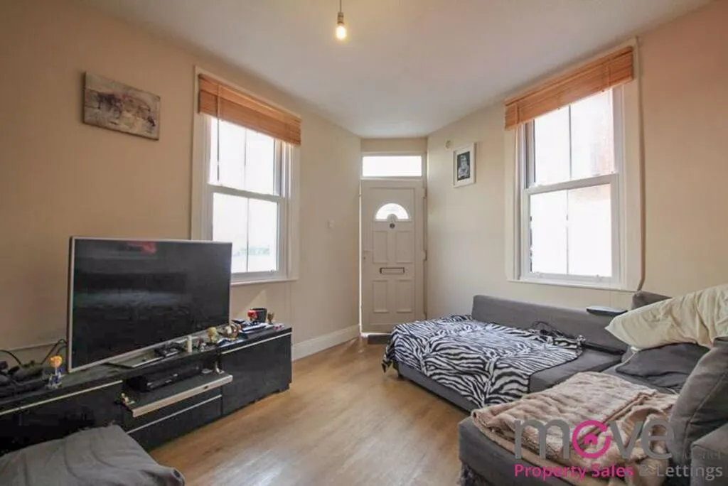 4 bed House of Multiple Occupation