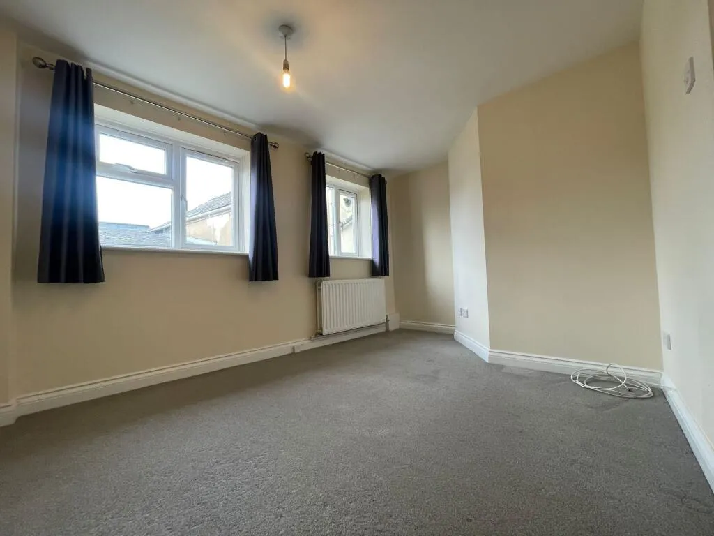 4 bed House of Multiple Occupation