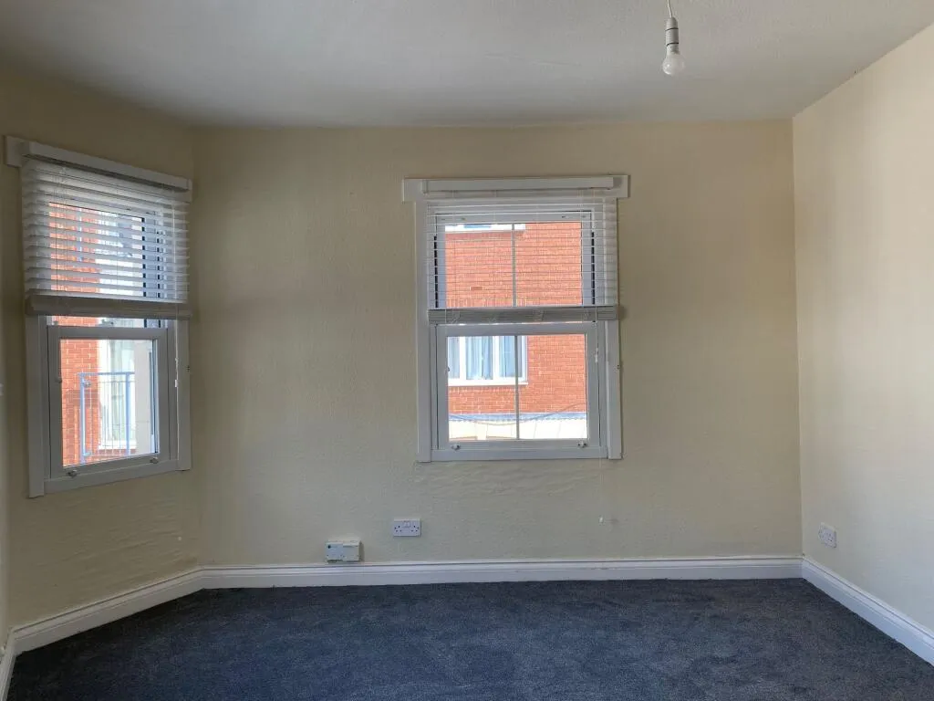 4 bed House of Multiple Occupation