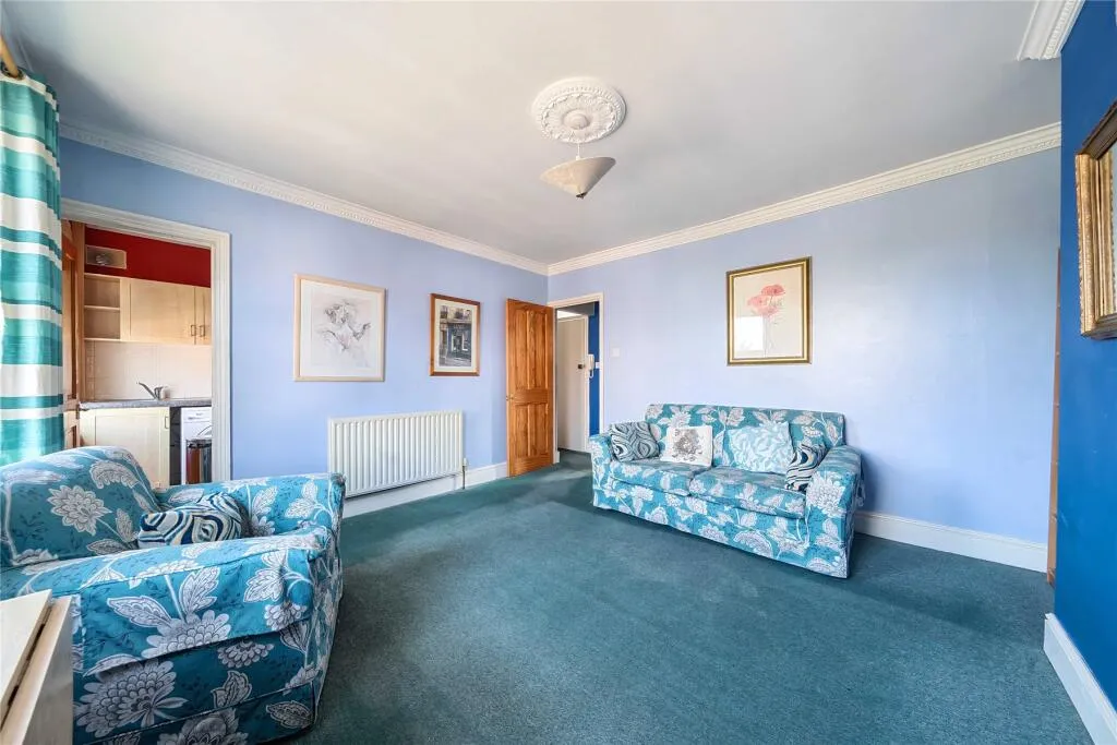 1 bed Character Property