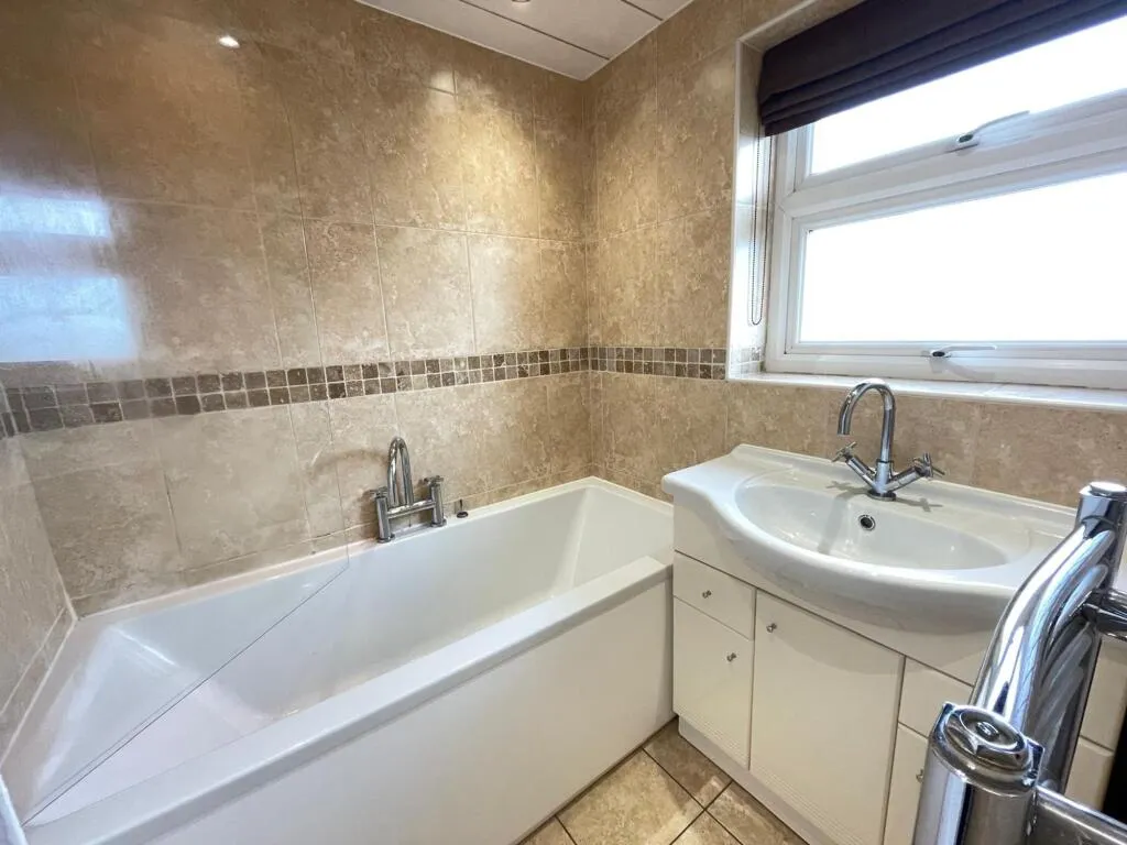 2 bed Apartment