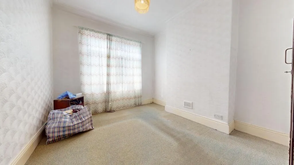 3 bed Terraced