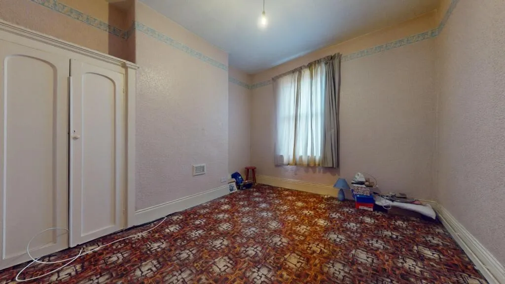 3 bed Terraced
