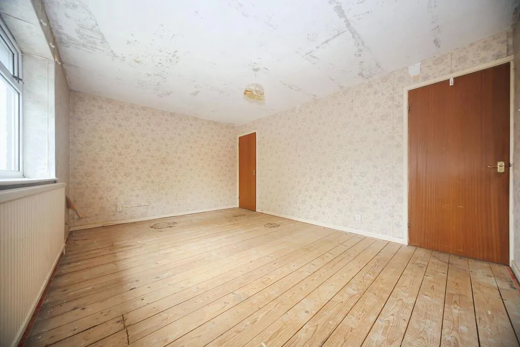 2 bed Semi-Detached