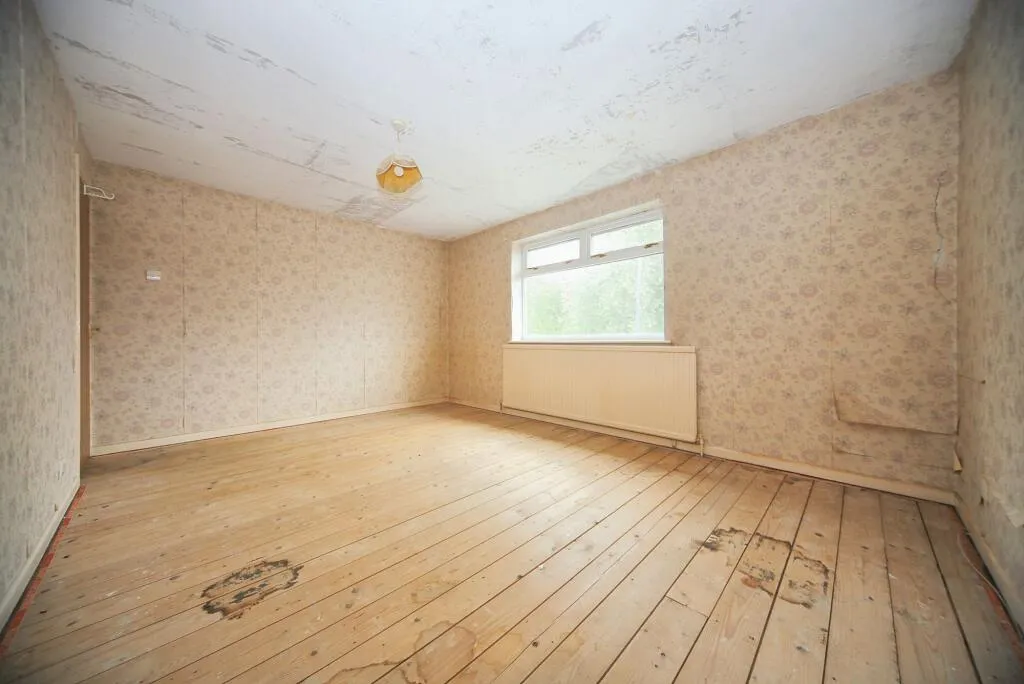 2 bed Semi-Detached