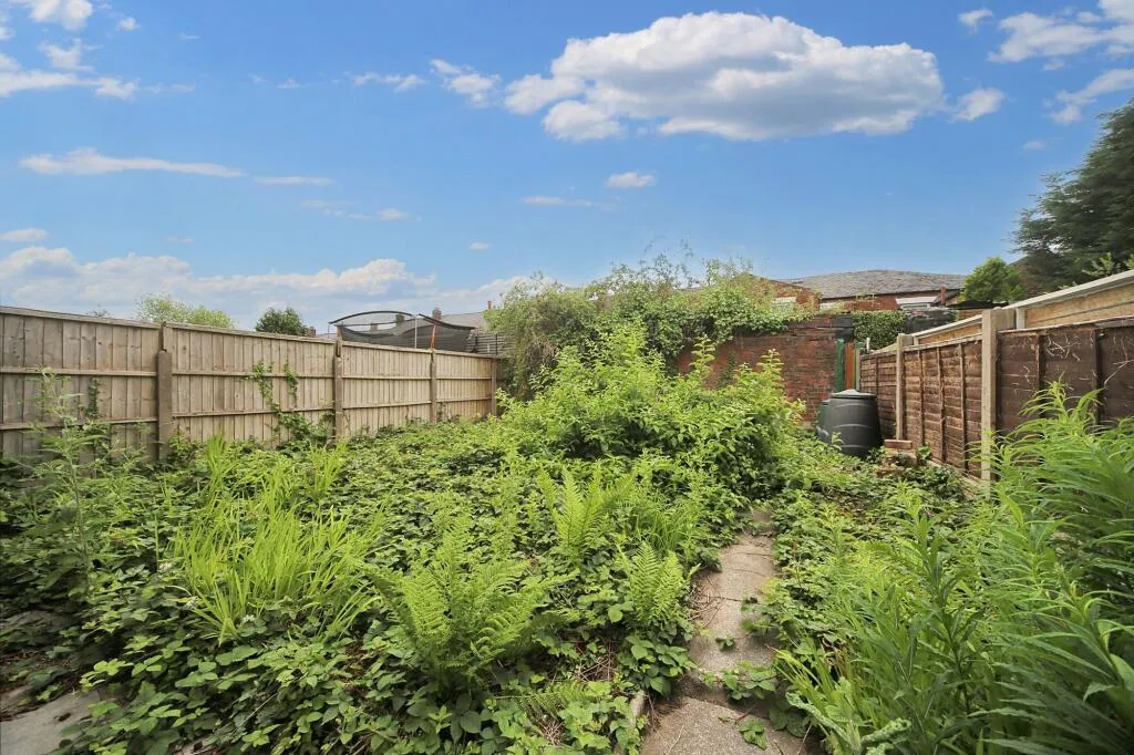 2 bed Semi-Detached
