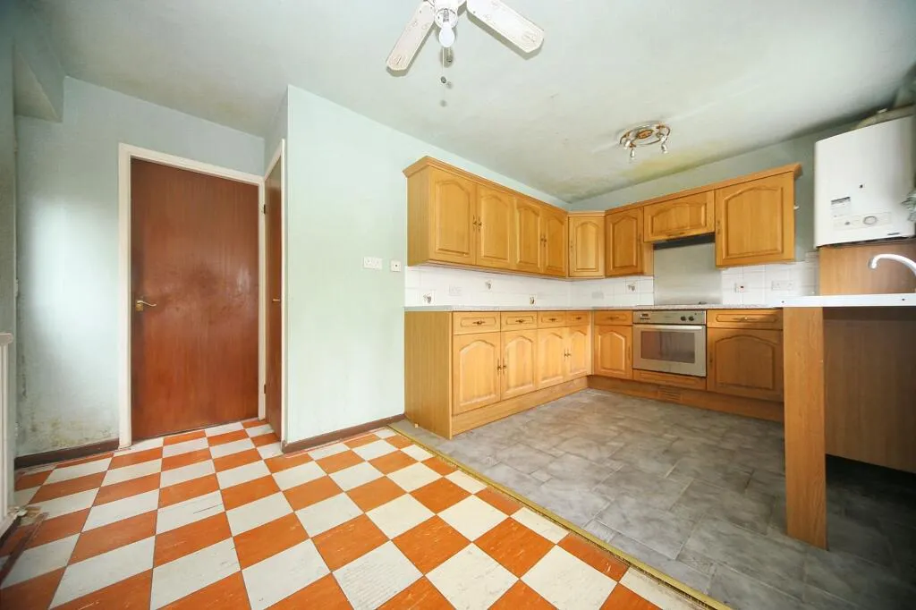 2 bed Semi-Detached