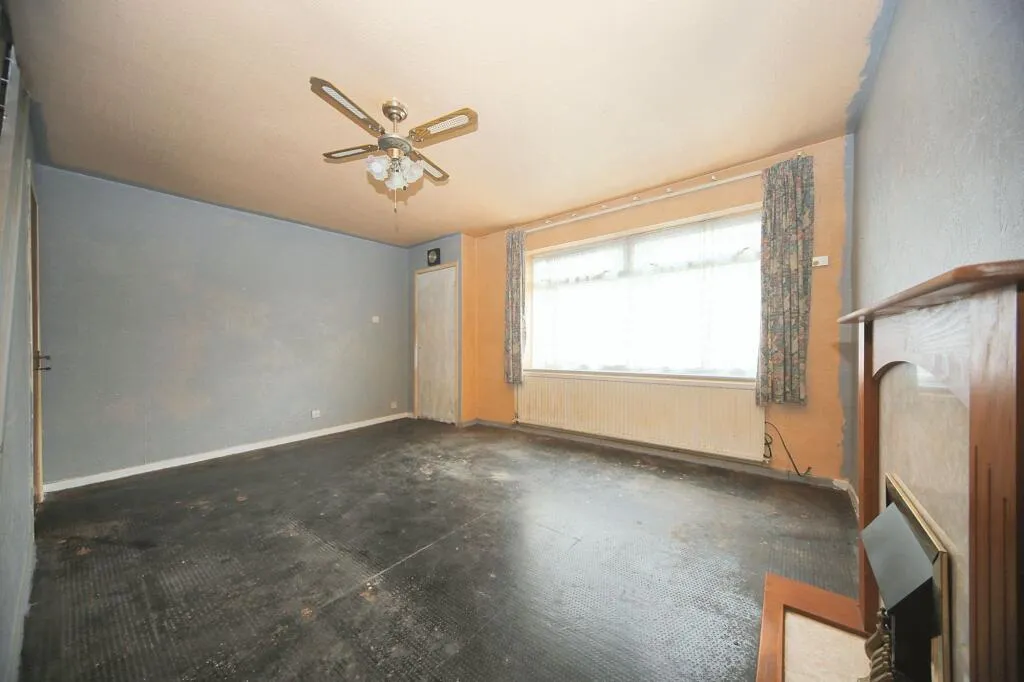 2 bed Semi-Detached